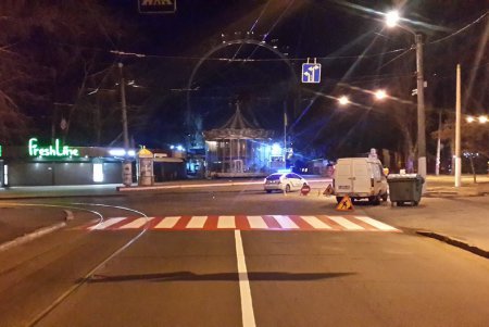 В районе Железнодорожного вокзала новый светофор, а на Лидерсовском бульваре — дорожная разметка (фото)
