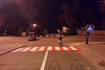 В районе Железнодорожного вокзала новый светофор, а на Лидерсовском бульваре — дорожная разметка (фото)