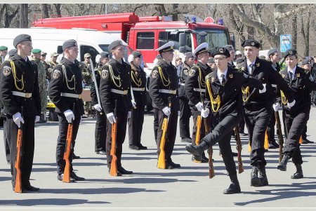 Посту №1 на Аллее Славы исполнилось полвека (фоторепортаж)