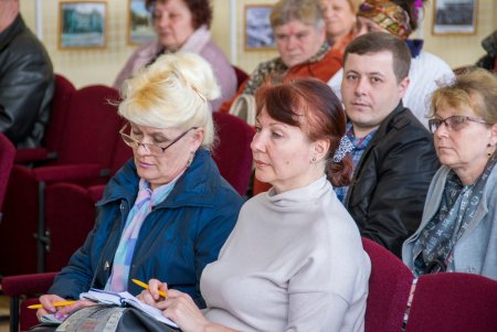 В Малиновской райадминистрации глав ОСМД учили юридическому уму-разуму (фото)