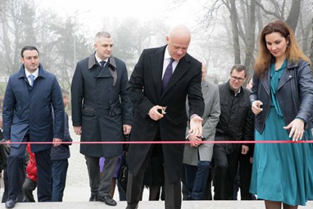 В День освобождения Одессы ожил заброшенный городской фонтан (фото)