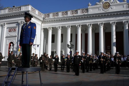 В Одессе сегодня фестивалили духовые оркестры (фото)