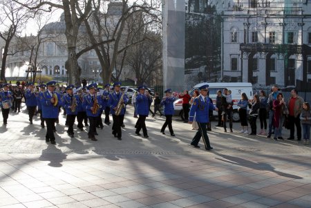 В Одессе сегодня фестивалили духовые оркестры (фото)