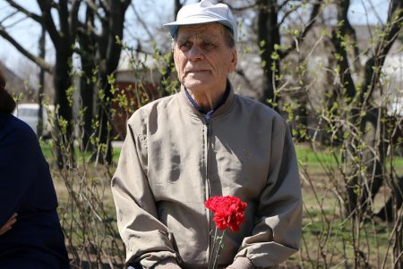 В сквере Партизанской славы почтили память погибших воинов-освободителей Одессы (фото)