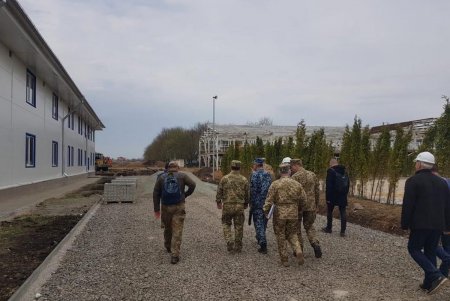 Министр обороны Полторак проинспектировал строительство военного городка под Одессой (фото)