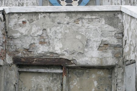 На руинах гордости армейского спорта (фоторепортаж)