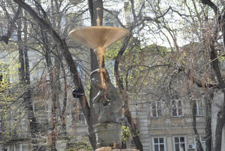 Одесскую «Нимфу» вернули на прежнее место (фото)