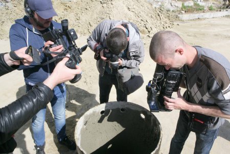 На Большом Фонтане Одессы торжественно «поселили» капсулу времени (фоторепортаж)