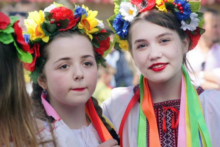 Одесские дети читают всегда, читают везде (фоторепортаж)