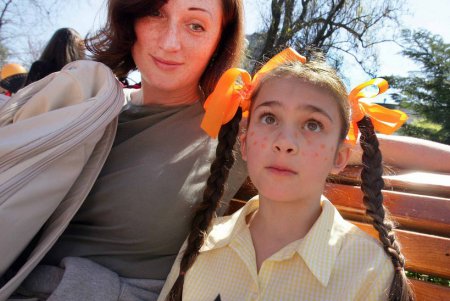 Одесские дети читают всегда, читают везде (фоторепортаж)