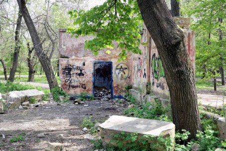 Преображенский парк на «костистой» основе (фоторепортаж)