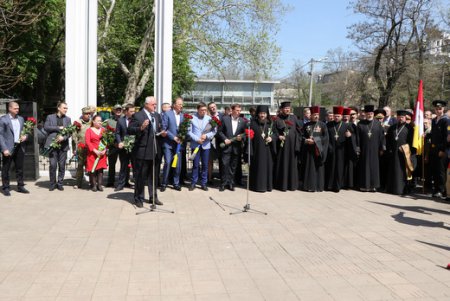 В Одессе вспоминали героев, бросивших вызов  «мирному» атому (фото)