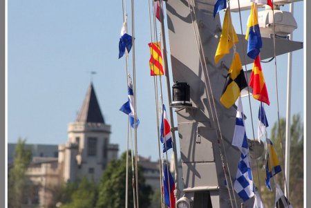 В Одессе торжественно отметили 100-летие Военно-Морского флага Украины (фоторепортаж)