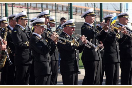 В Одессе торжественно отметили 100-летие Военно-Морского флага Украины (фоторепортаж)