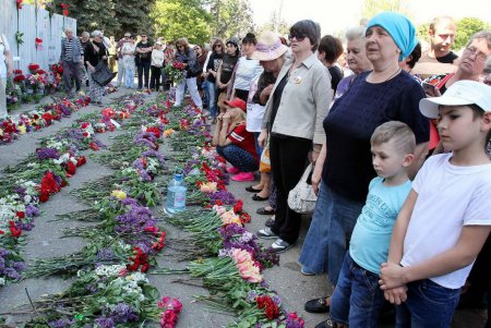 Одесса поминает своих мучеников (фоторепортаж)