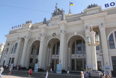 Хранители «одесского» времени (фоторепортаж)