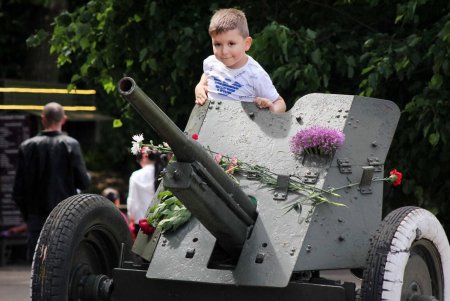 Одесская мемориальная батарея сегодня «стреляла» музыкальными залпами (фоторепортаж)