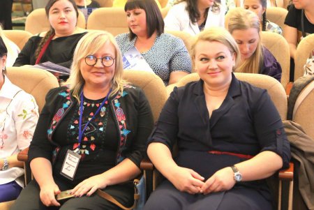 Многодетные матери Украины в Одессе ищут методы борьбы за свои права (фото)