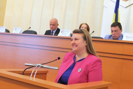 Многодетные матери Украины в Одессе ищут методы борьбы за свои права (фото)