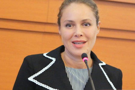 Многодетные матери Украины в Одессе ищут методы борьбы за свои права (фото)