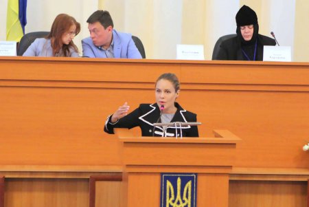 Многодетные матери Украины в Одессе ищут методы борьбы за свои права (фото)