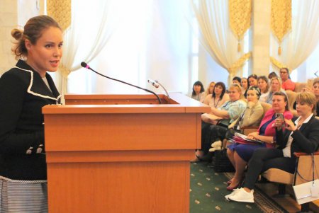 Многодетные матери Украины в Одессе ищут методы борьбы за свои права (фото)