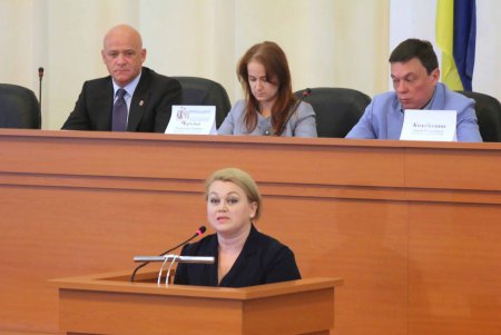Многодетные матери Украины в Одессе ищут методы борьбы за свои права (фото)