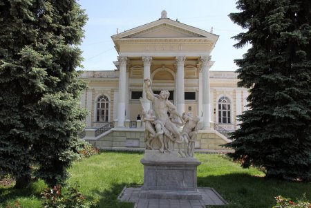 Анатомические подробности Лаокоона и сыновей для варваров: что еще можно оторвать, отпилить, отбить, отрезать и испоганить? (фоторепортаж)