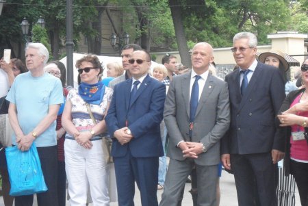 В одесском Горсаду День Европы отмечали c румынскими песнями и танцами (фото)
