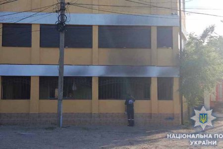 Курортной Затоке под Одессой вчера было не до отдыха (фото)