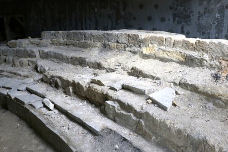В Одессе возобновили реставрацию Воронцовской колоннады (фото, видео)