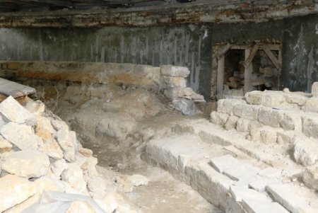 В Одессе возобновили реставрацию Воронцовской колоннады (фото, видео)