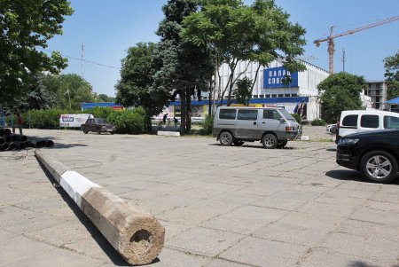 Проспект Шевченко расширяют и выпрямляют (фоторепортаж)