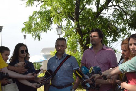 В Одессе продолжаются работы по реставрации колоннады Воронцовского дворца (фото)