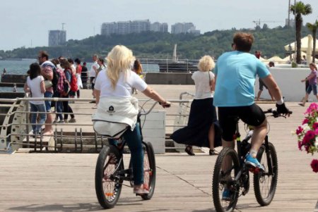 Экскурсия выходного дня от «Одессита»: пляж «Ланжерон» (фоторепортаж)