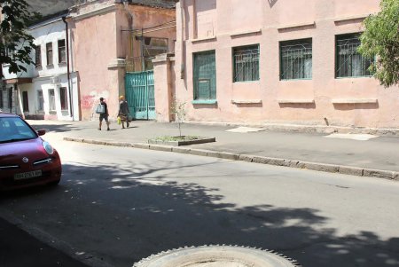 Улица Заславского поменяет имя (фоторепортаж)