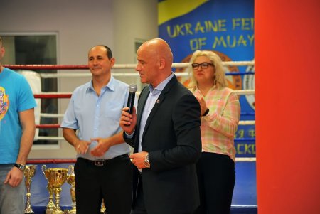 Мэр Одессы поздравил украинских тайбоксеров (фоторепортаж)