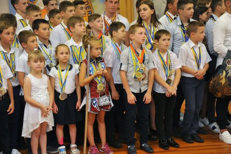 Мэр Одессы поздравил украинских тайбоксеров (фоторепортаж)