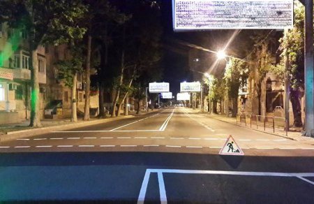В Одессе обновили разметку на двух важных магистралях (фото)