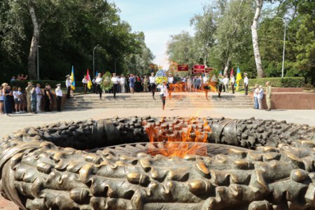 В Одессе отметили День скорби и чествования памяти жертв войны (фото) 