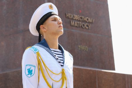 В Одессе отметили День скорби и чествования памяти жертв войны (фото) 