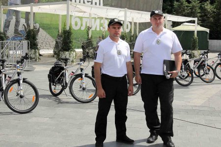 Одесских полицейских подсадили на колеса (фото)