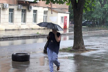 Летняя прогулка вместе с «Одесситом»: и дождь, и солнце – день июльский (фоторепортаж)