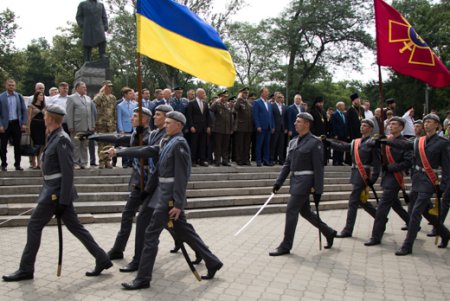 В Одессе отмечают День Конституции Украины (фото)