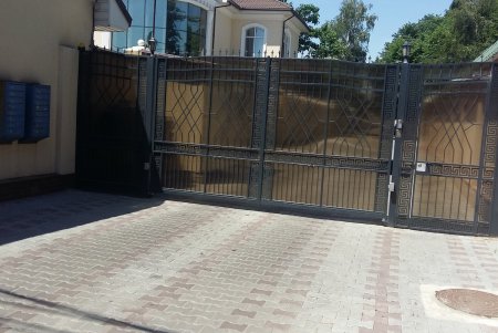 Прогулка вместе с «Одесситом»: улица Костанди (фоторепортаж)
