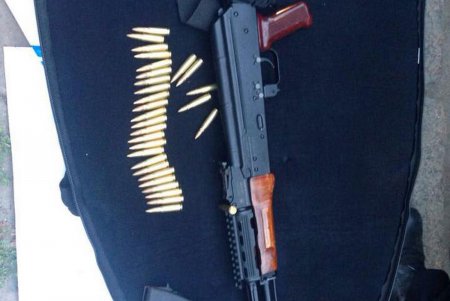 Одесские полицейские тормознули арсенал на колесах (фото)