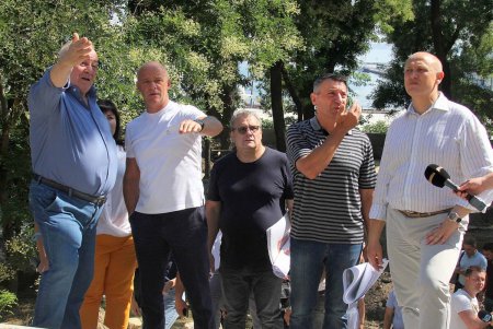 В Греческом парке установят скульптуру Посейдона и фонтан (фото)