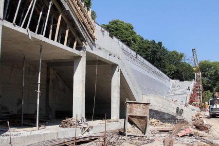 В Греческом парке установят скульптуру Посейдона и фонтан (фото)