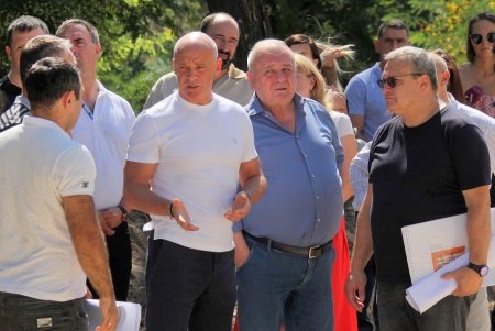 В Греческом парке установят скульптуру Посейдона и фонтан (фото)