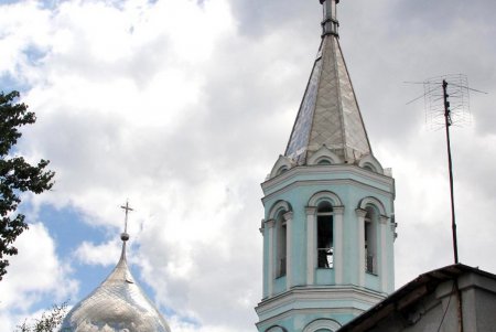 Слободка: храм, мусор, грязь и одесский «загар» (фоторепортаж) 